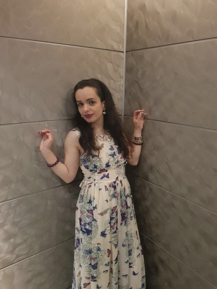 Butterfly maxi dress look