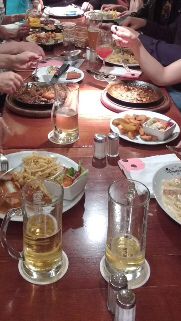 Restaurants and Cafés Hamburg Schweinske