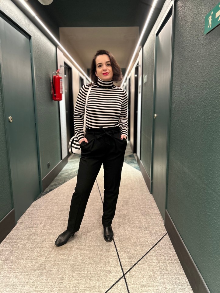 Monochrome stripes with a red lipstick.